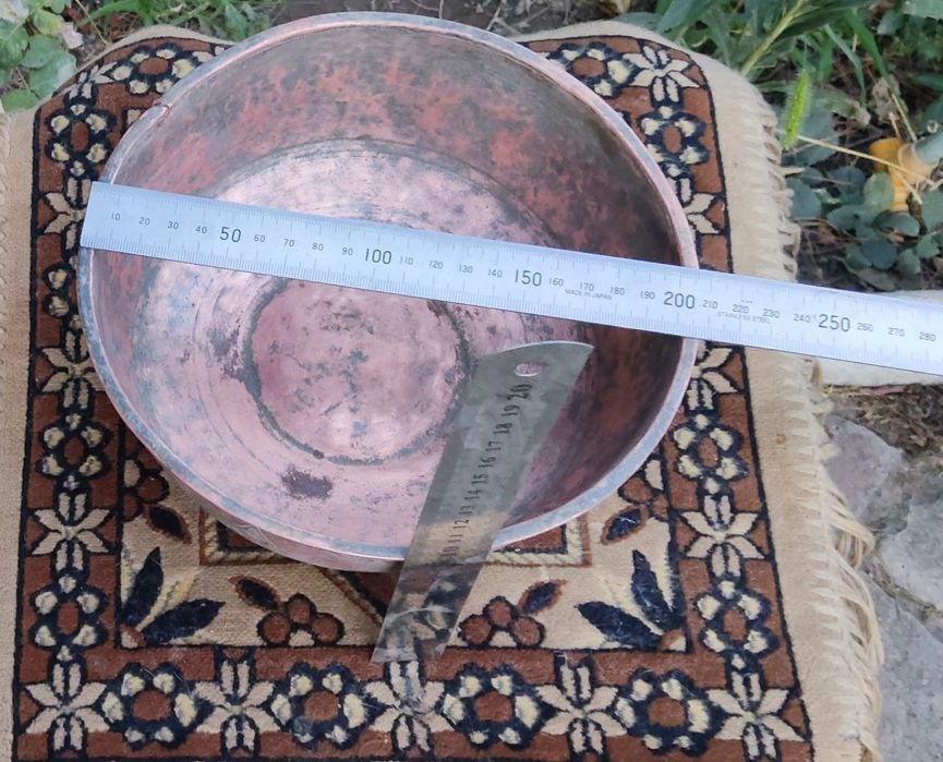 Старинная медная коса с геометрическим орнаментом,ХIХвек