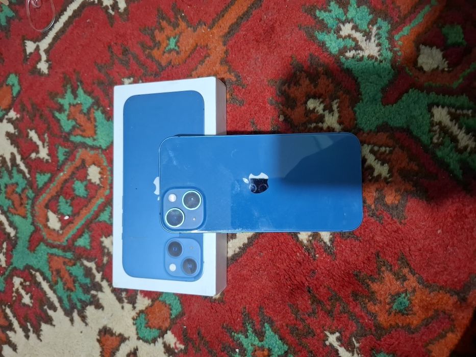 Айфон 13 128г сатылады