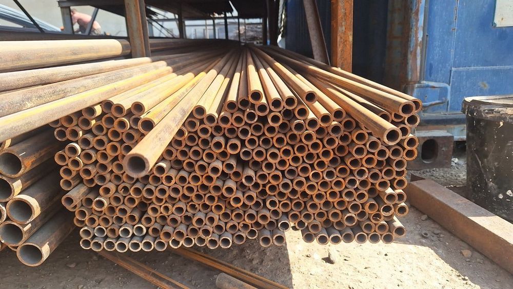 Сталные бесшованые трубы,труба атвод,безш