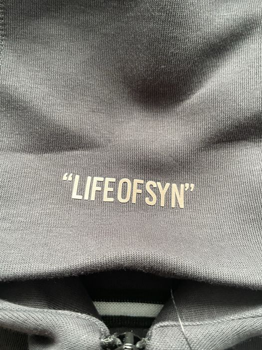 Найк Тек флийс / Nike tech fleece x syna world топ цена топ качество на найк тек флийс x synaworld / Nike tech fleece x synaworld Побързай!