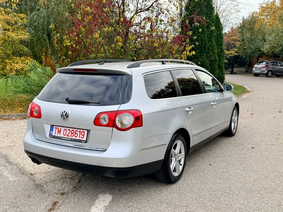 Volkswagen Passat B6 Variant Facelift 2.0 TDI – 110 CP – Euro 5 – 2010 / Park Assist/ parkeaza singura
