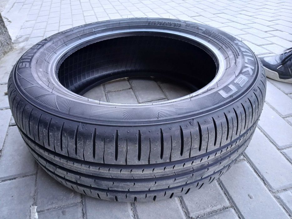 Продавам чисто нови летни гуми FALKEN SN832B ECORUN DOT X4224