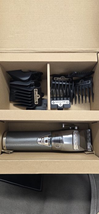 De vanzare mașina de tuns