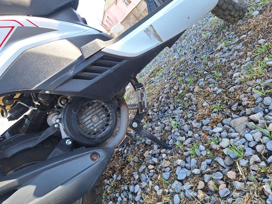 Продаётся Мопед, мотоцикл, скутер.