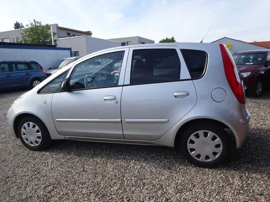 Mitsubishi Colt Z30 1.3 95к.с. 4вр. 2007г. се продава на части