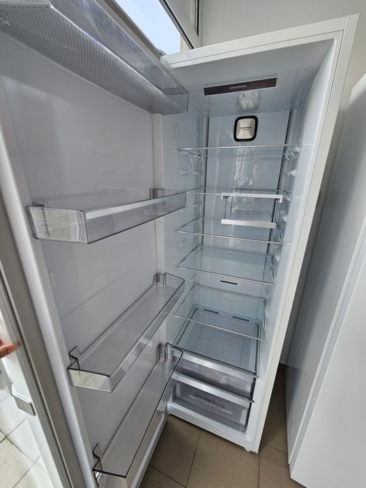 Хладилник Grundig