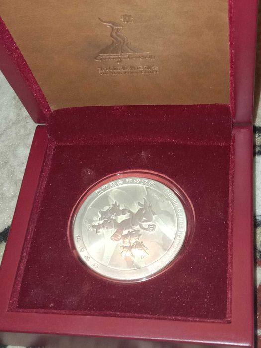Medal 2010 kumush