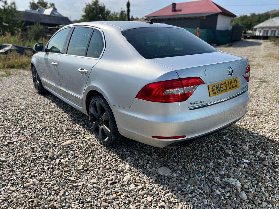Stopuri skoda superb2 facelift led