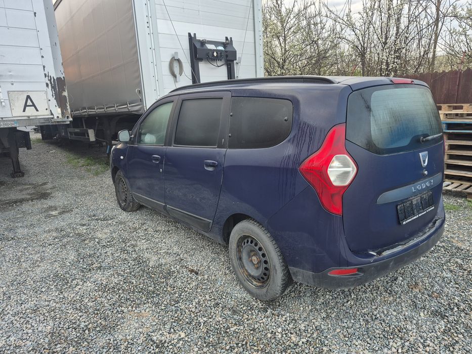 DACIA Lodgy 7 locuri an 2015 diesel clima eco 207 000 km 3699€