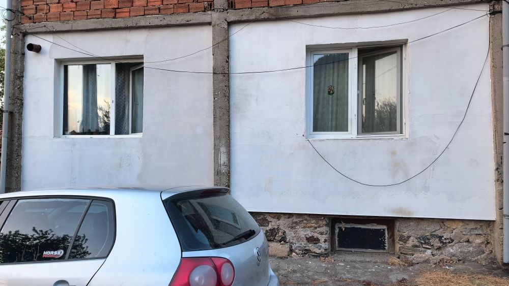 Продавам етаж от къщ