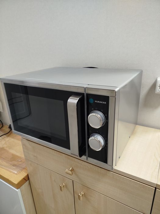 Микроволновая печь Hurakan