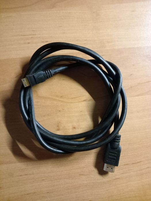 Кабель HDMI - mini HDMI