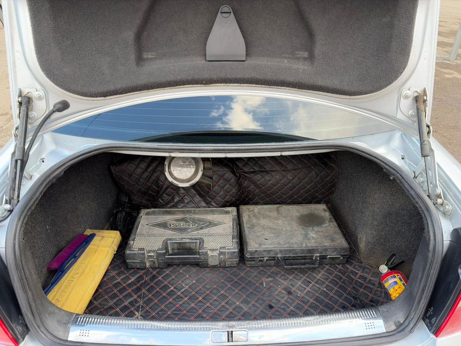 Продам Фольксваген Пассат б5+