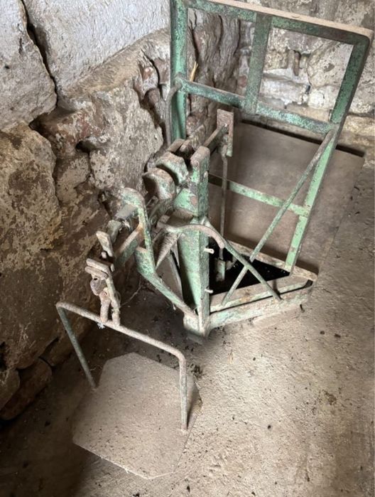 Vand cantar metalic vechi model 934 p11 200 kg