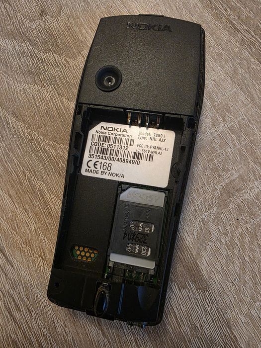 7250i Nokia 2003 Модел