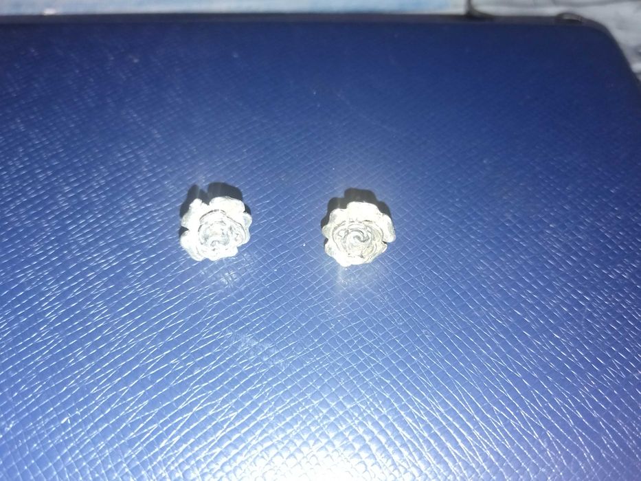 Сребърни обеци халки и розички