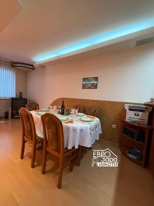 Продава се Тристаен апартамент в Стара Загора, Център - 141 кв.м за 1596 €/кв.м - Снимка #4