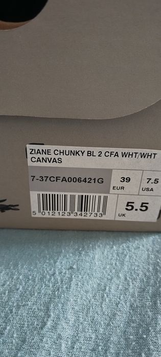 Дамски спортни обувки lacoste