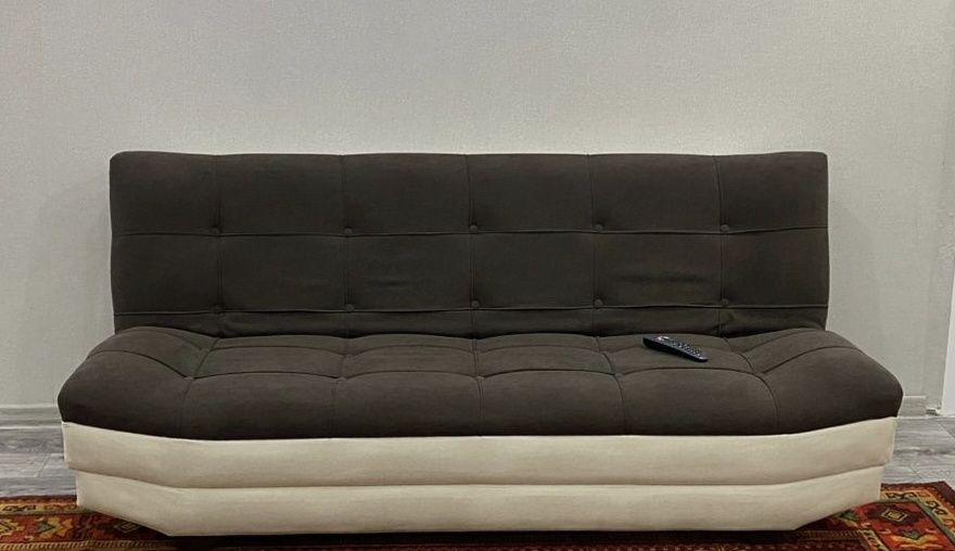 Продам шикарный диван