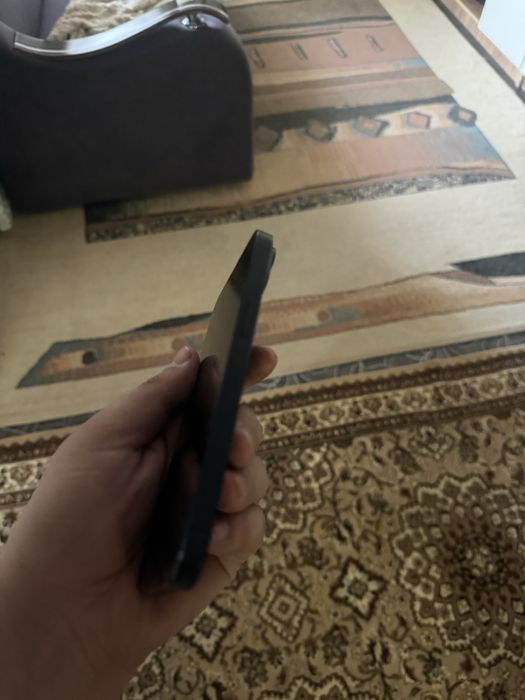 Продам iphone 14 128