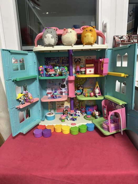 Къщата на Габи Gabby’s Dollhouse