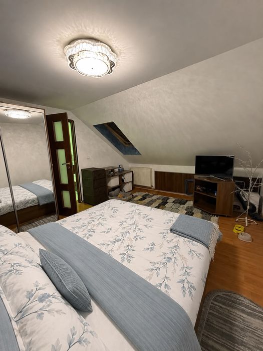 Se vinde mansarda 3 camere, str Frumusani Nr 9, sector 4 București