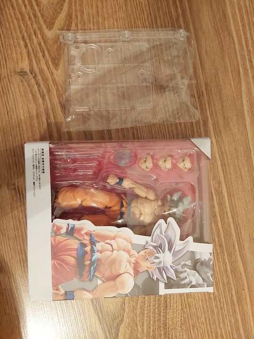 Коллекционная фигурка Гоку