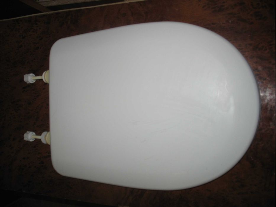 Крышки на унитаз