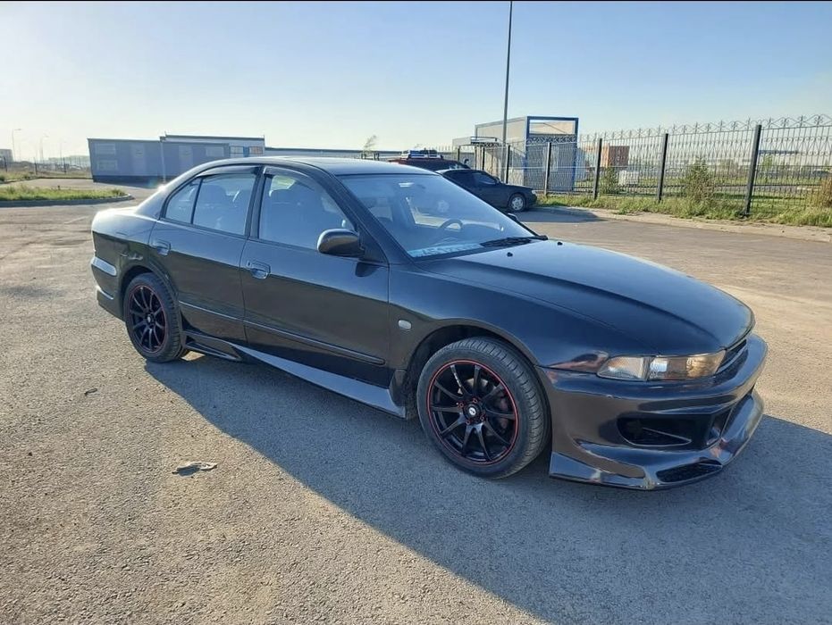 Mitsubishi Galant 8 передний бампер Dolphin