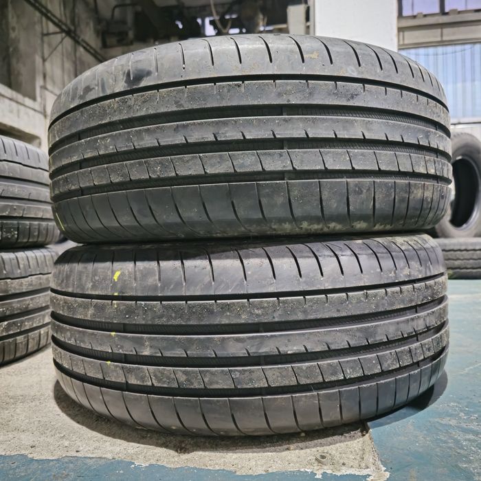 2x 225/40/20 VARA GOODYEAR 7MM 2019 Stare impecabila