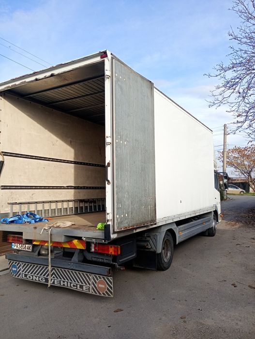 Фургон 6 м. На 2.50м. Свален от Мерцедес Атего