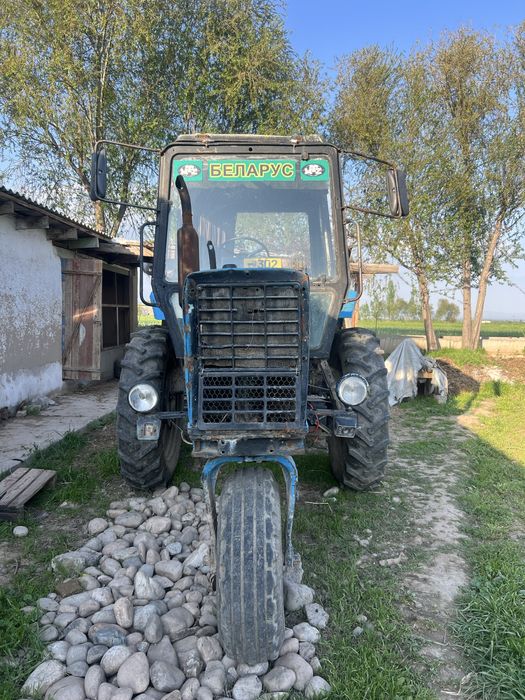 Traktor sotiladi Srochni