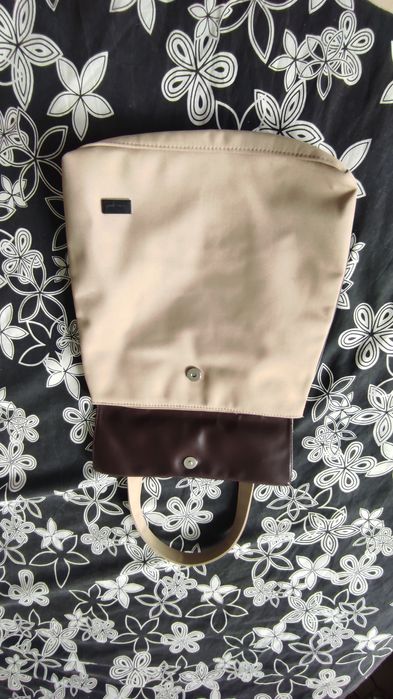 Две дамски чанти