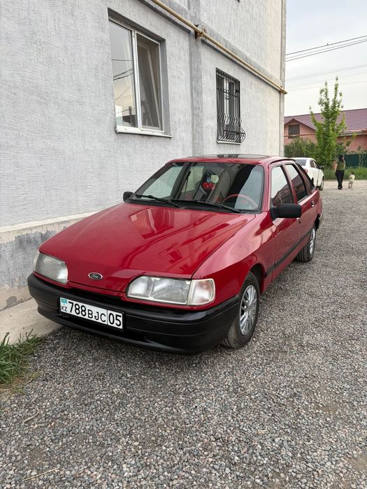 Продам Ford Suerra