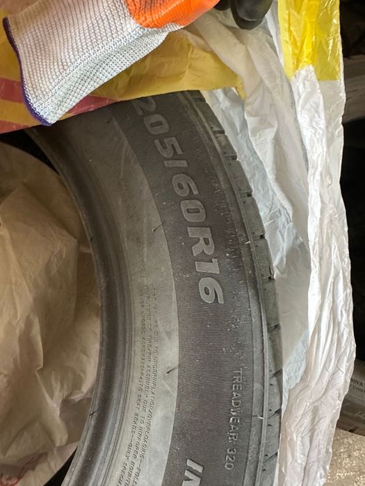 205/60/16 продам шины