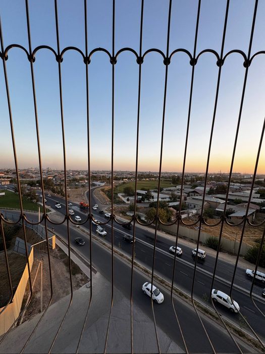 Uy sotiladi 3xonali 96kv Keles