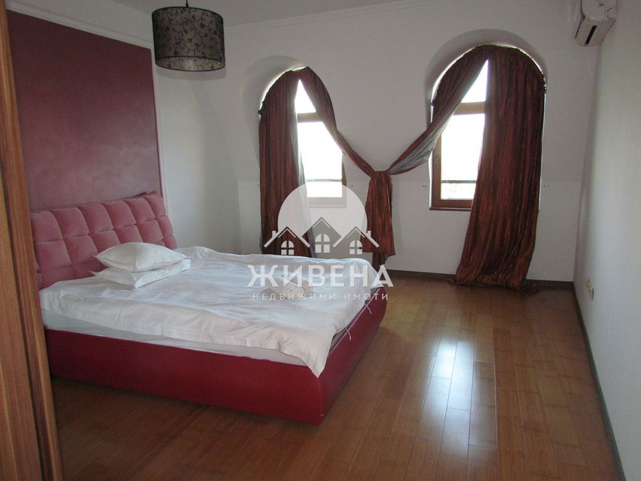 Дава се под наем Тристаен апартамент в к.к. Св.Св. Константин и Елена - 120 кв.м за 947.58 € - Снимка #7