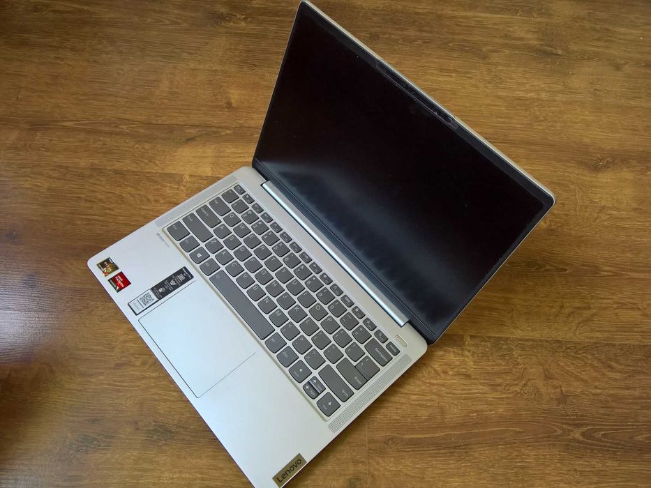 14" Lenovo IdeaPad 5 Pro, AMD Ryzen™ 7 5800U, 16GB, 512GB NVMe, 2.8K/90Hz display