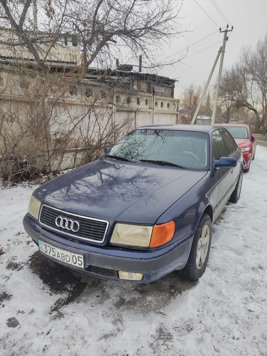 Продам Ауди 100 с4