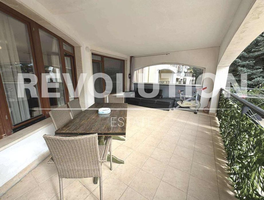 Двустаен апартамент в района на к.к Златни пясъци!