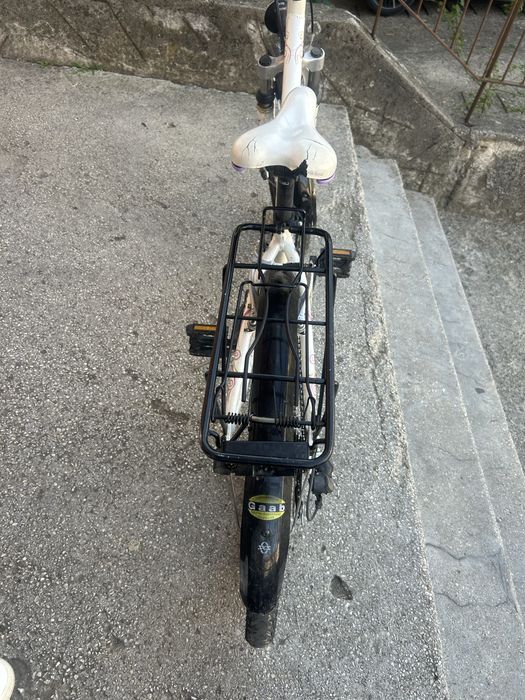 Bicicleta de fete