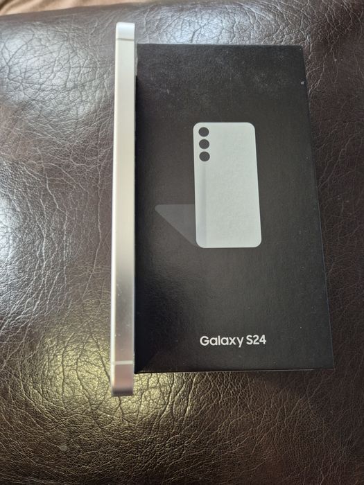 Samsung Galaxy - S24