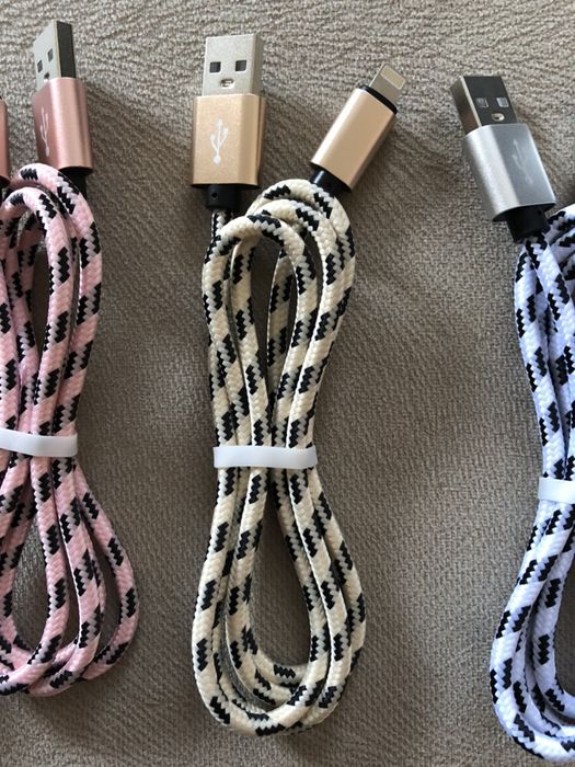 Продавам марков кабел за iPhone lightning data cable 1m oплетен
