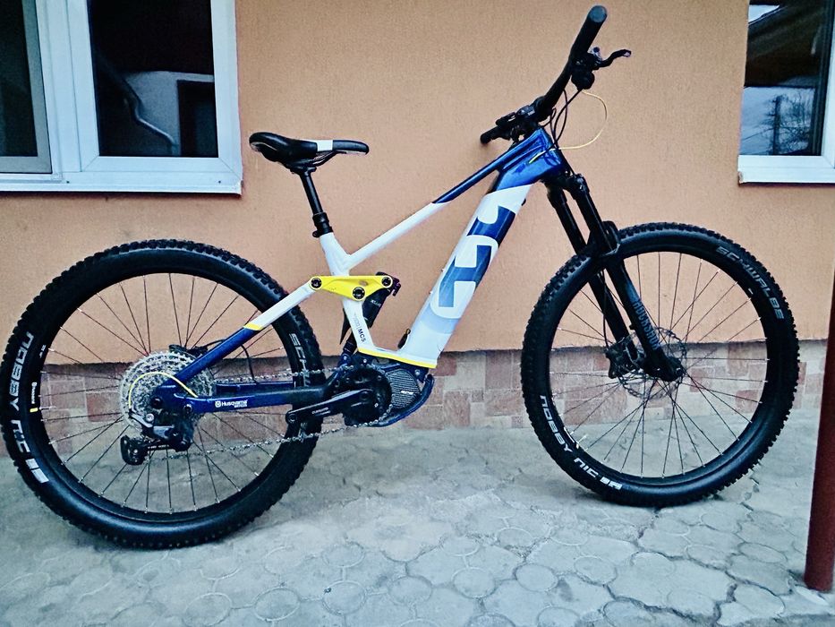 Bicicleta electrica full suspension Husqvarna  29 , 2024/ cadru S/