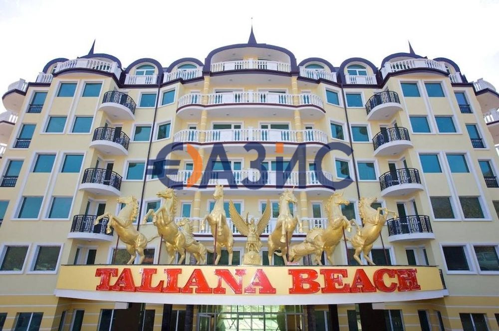 Продава се Едностаен апартамент в к.к. Елените - 50 кв.м за 934 €/кв.м - Снимка #13