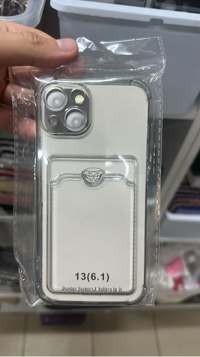 Распродажа чехлов для iPhone