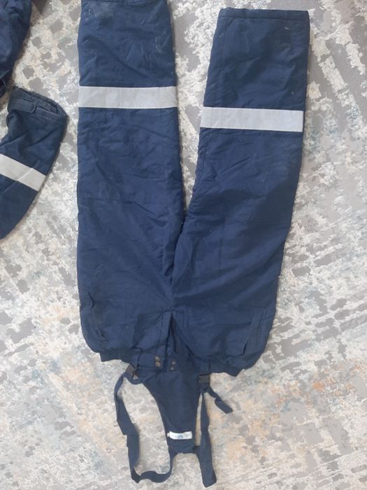 Продам зимнюю спецодежда...