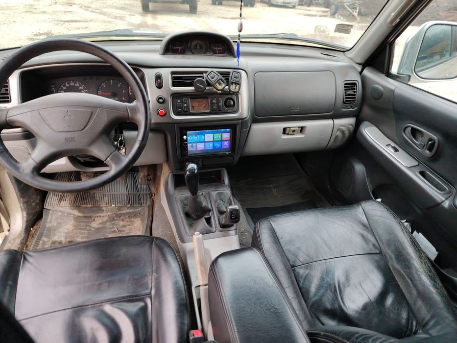 Mitsubishi pajero sport 2006 2.5