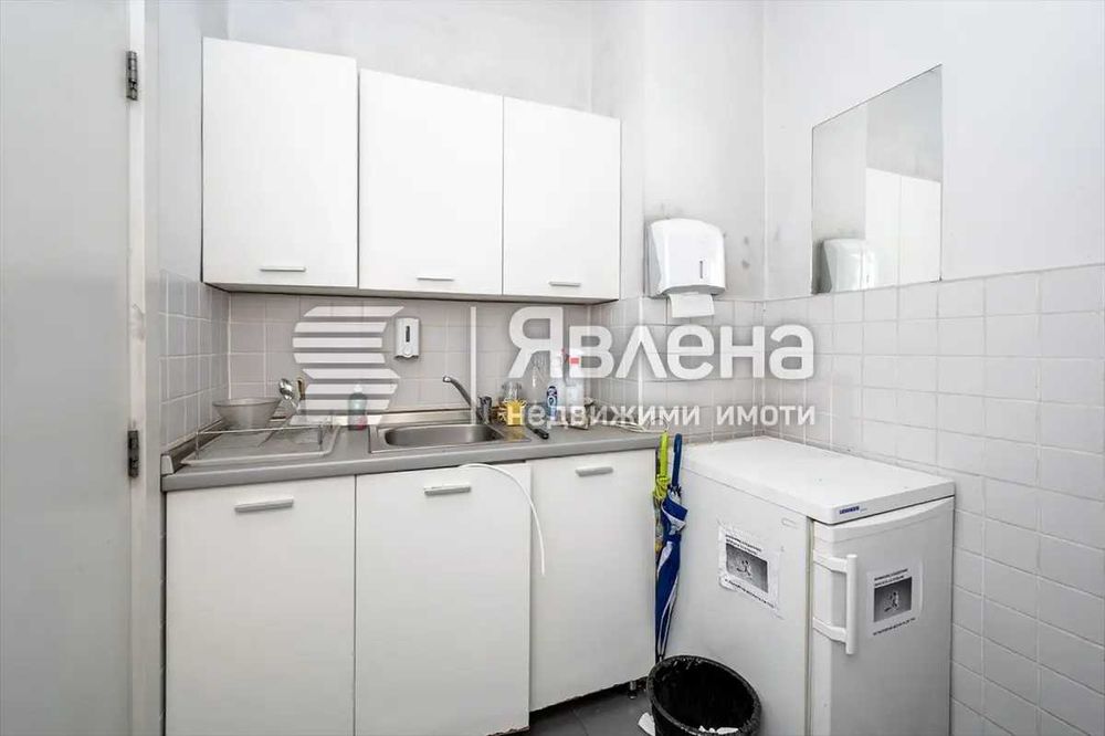 Продава се Магазин в София, Център - 172 кв.м за 2326 €/кв.м - Снимка #14