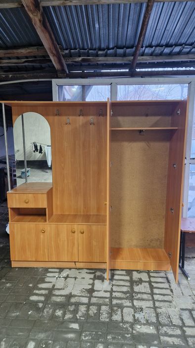 Шкаф для прихожки